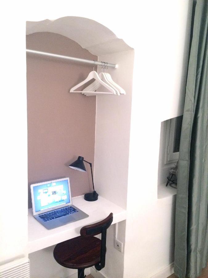 History-chic In Oldtown, Beach Apartment Nizza